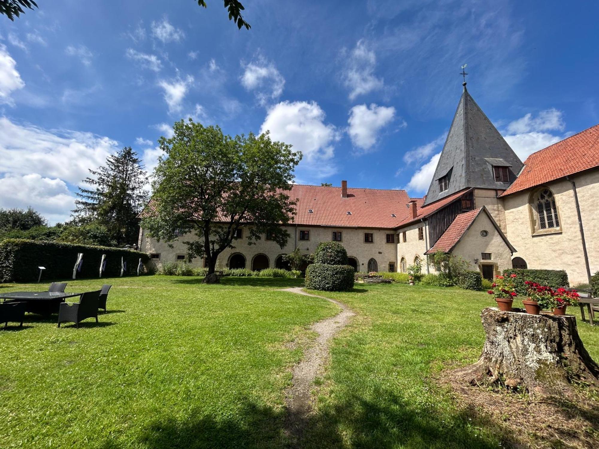 Отель Kloster Malgarten Брамше Экстерьер фото